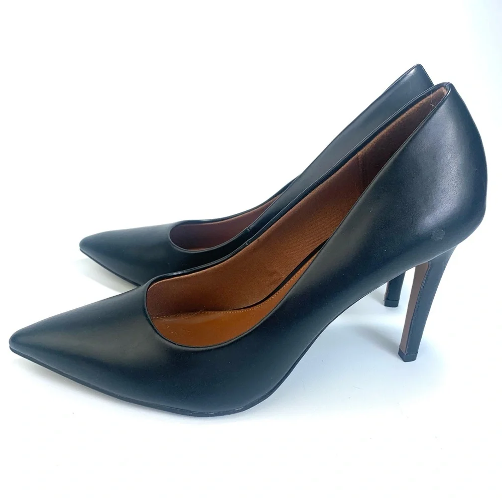 Christian Siriano Elegant Black Heels - Picture 2 of 13